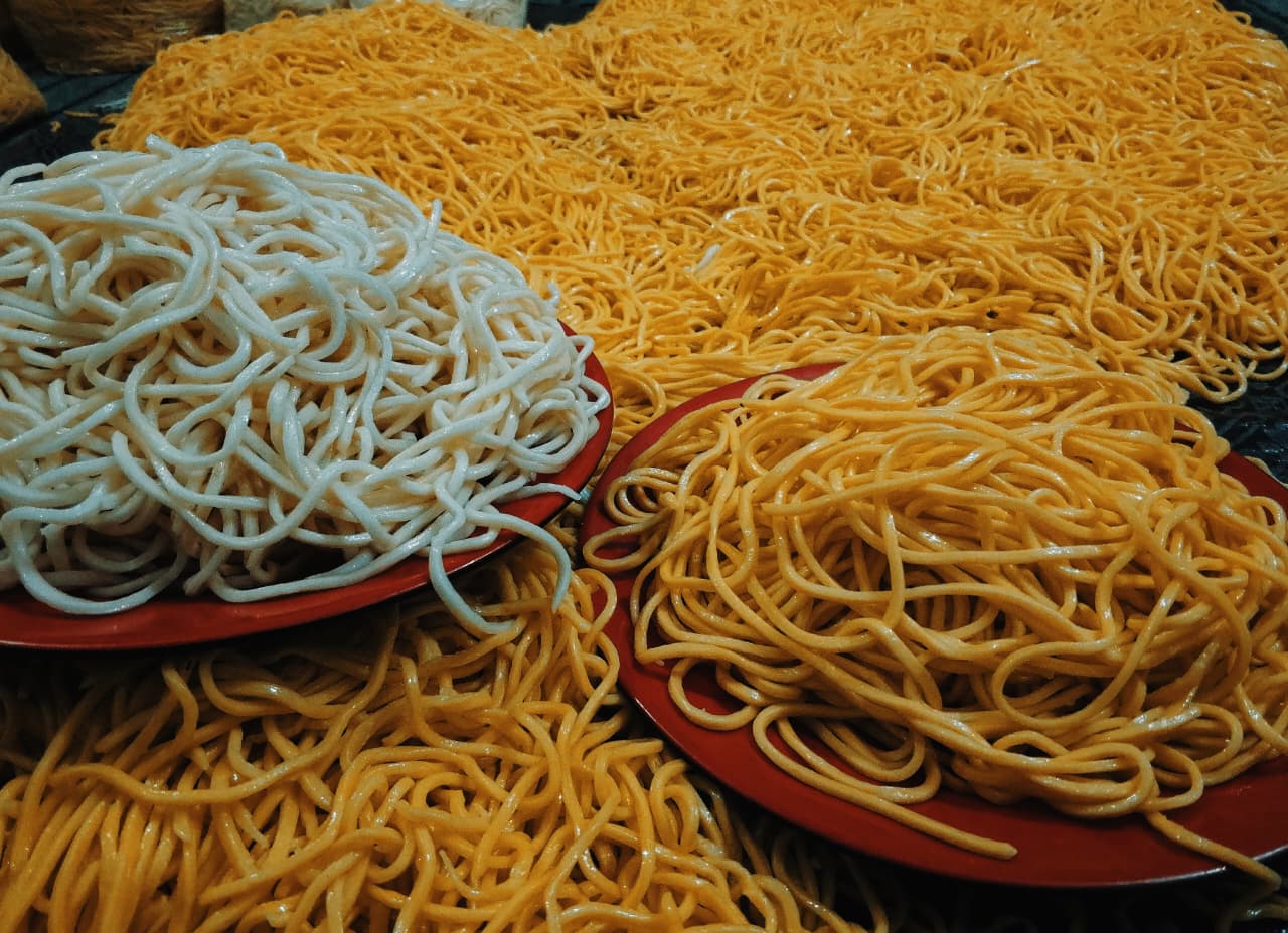 Udon Yellow Noodles - Image 3